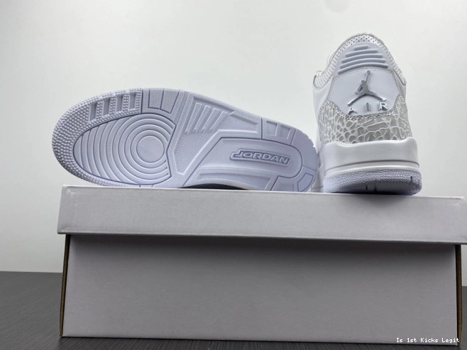 429487-111 'Triple Jordan PS White' Air Retro 3 0808